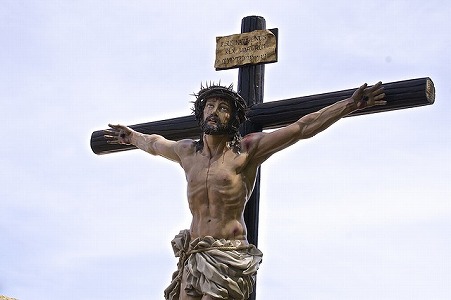 イエス キリストは十字架に磔にされてなかったらしい