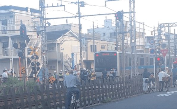 小田急江ノ島線で人身事故