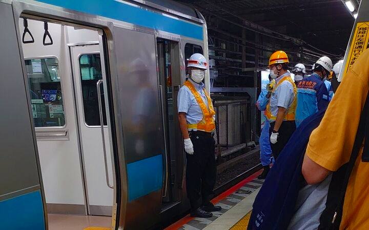 JR京浜東北線・田町駅で人身事故 「モロに人がはねられた」 Twitterに現地の様子