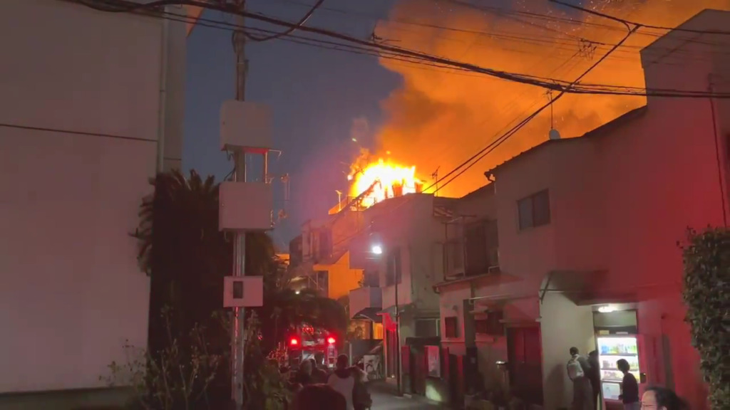 現場は墨田区押上3丁目の住宅